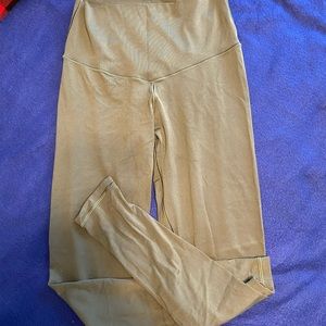 Aerie Offline Legging - Olive Green